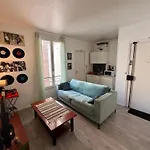 Private Room, Often Full Flat Paris 14Th
